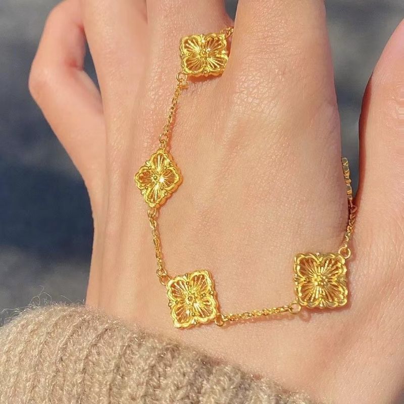 Gold Shop With Clover Bracelet Women's Gold-plated Fashion Light Silk Four-leaf Wer Jewelry_voghion.com