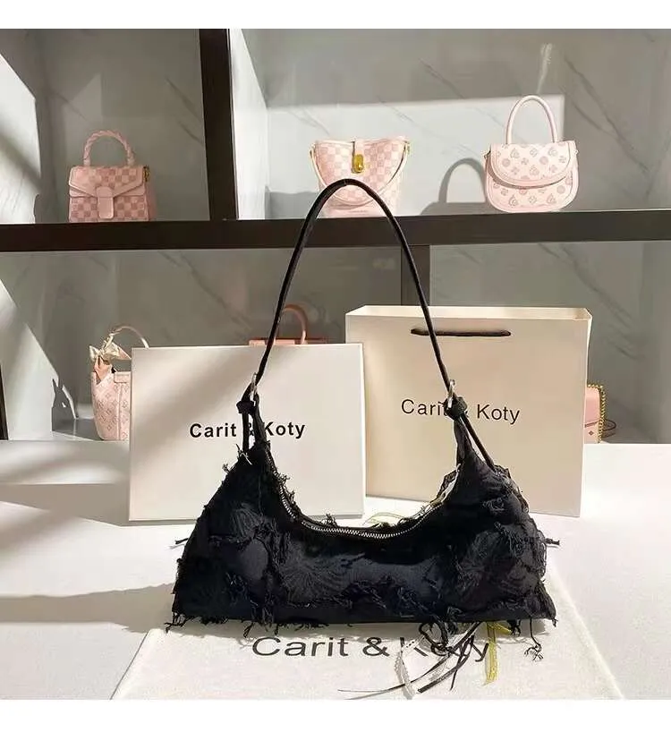 Neue Mode Lässig Denim Quaste Platz Feste Ral Appliques Schulter frauen Handtasche Dame Geldbörse Weiblichen Kühlen Tasche_voghion.com