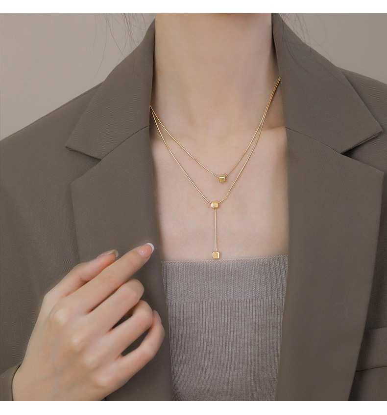 Gold Double-layer Layered Fashionable Small Square Pendant Necklace For Women With Minimalist Temperament, Collarbone_voghion.com