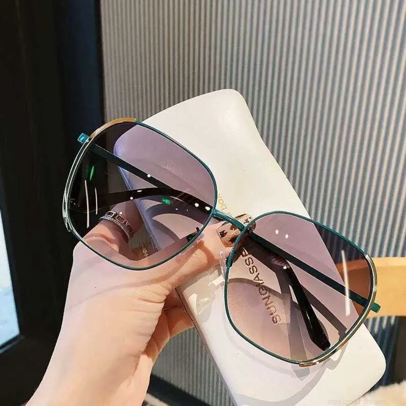 Designer Neue Polarisierende Marke Frauen Große Und Schlanke Erscheinung, Sonnenbrille Für Männer Mit Koreanische Version Trendy UV_voghion.com