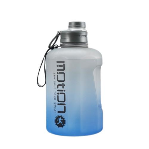 Bottiglia d'acqua sportiva da 2460 ml con cannuccia, grande capacità, fitness con bilancia, bollitore con gradiente, bottiglia d'acqua portatile in plastica per esterni_voghion.com