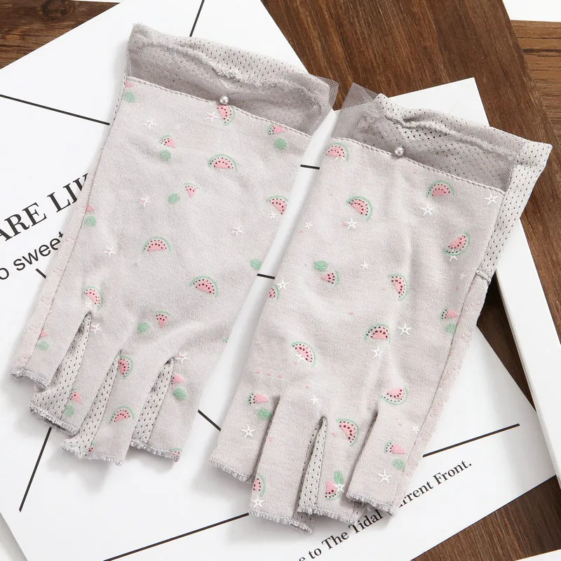 Fashion-Women Half Finger Working Sun Protection UV Cotton Gloves Female Student Summer Fingerless Driving Non-Slip_voghion.com