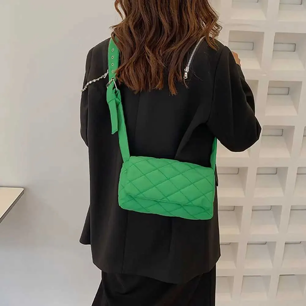 2023 Autunno Inverno Nuovo Sotto le ascelle per le donne Borse a tracolla imbottite in cotone scozzese Borse trapuntate alla moda Ragazze Casual_voghion.com
