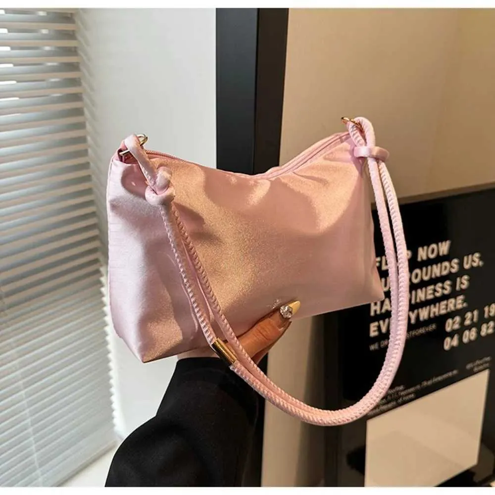 Lässige, schlichte Kette mit strapazierfähiger kleiner Umhängetasche für Damen C241018_voghion.com