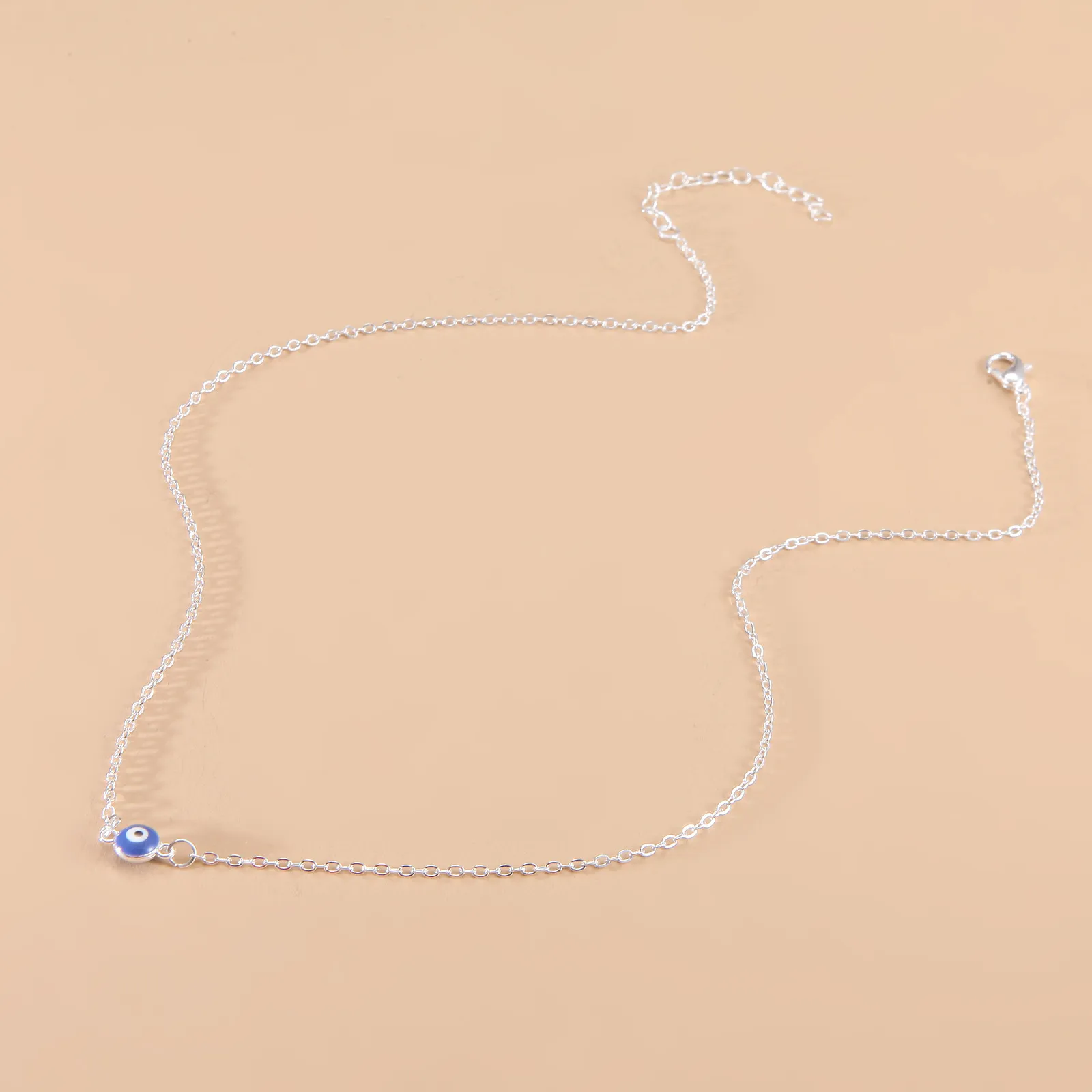 Collana con ciondolo con occhio maligno blu alla moda per le donne_voghion.com