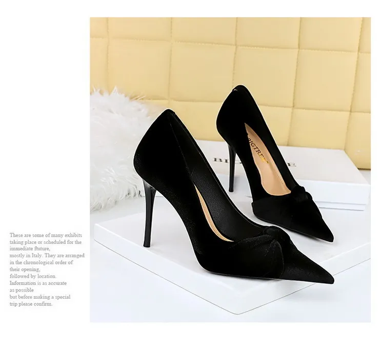 Women's Suede Pointed Toe Bow High Heels For Evening Banquet_voghion.com