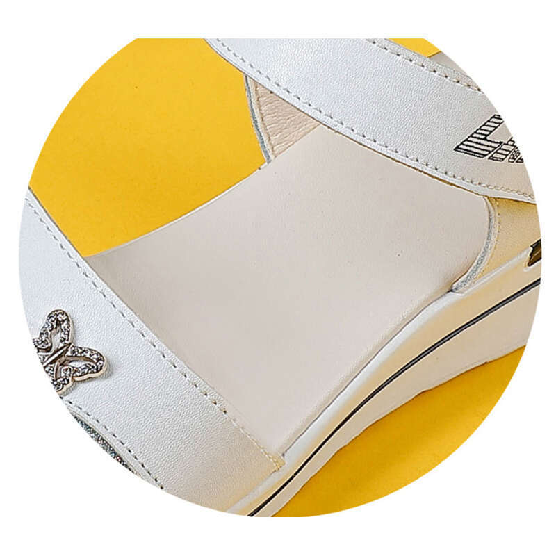 Ελαφριά καλοκαιρινά σανδάλια θαλάσσης Marjorie,_voghion.com