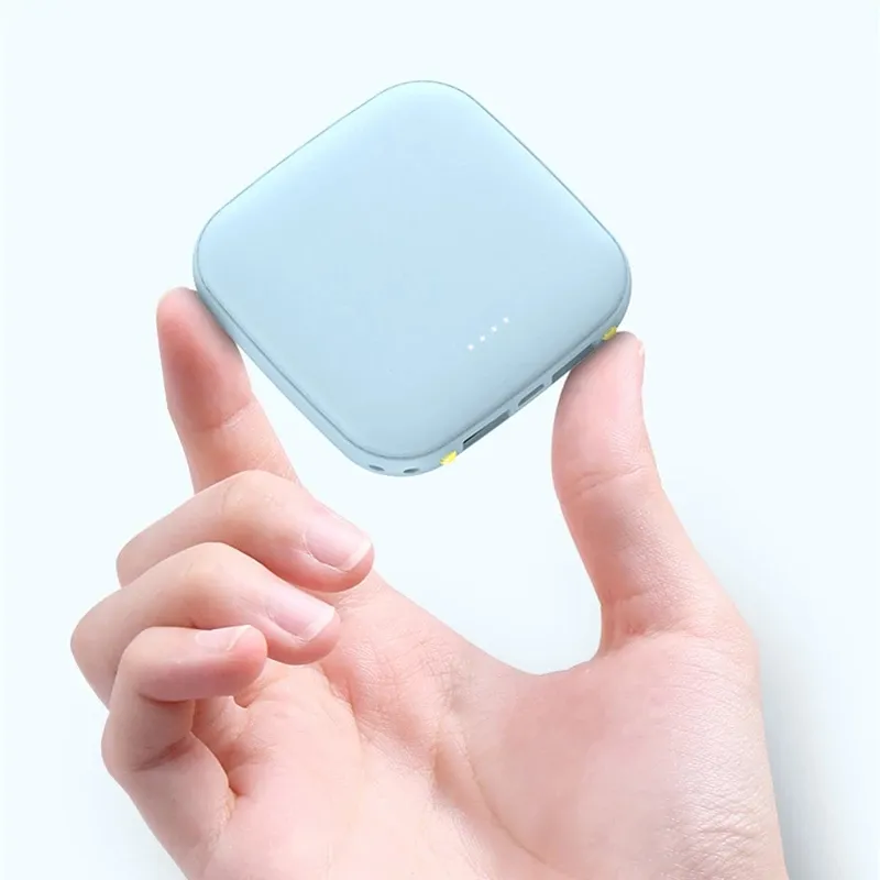 Mini Powerbank Mit Led Anzeige Und Usb Für Smartphone_voghion.com