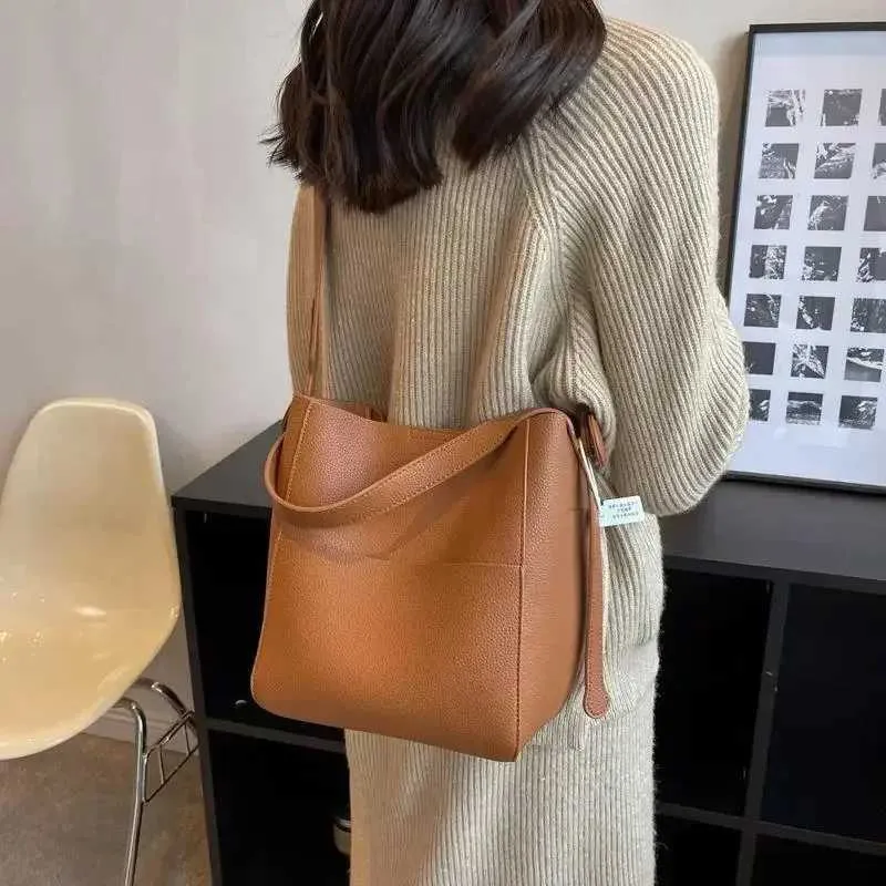 Eimer-Schulter-Seitentaschen für Frauen 2024 Weibliche Designer Trend Kleine Leder Umhängetasche Geldbörsen und HandtaschenC241105_voghion.com