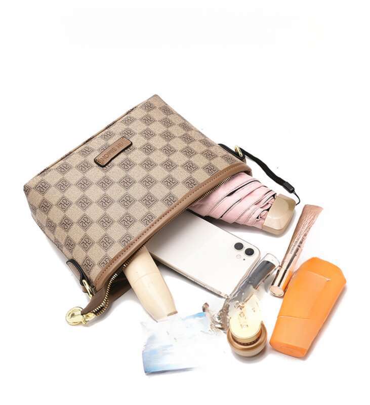 Taske Kvinde 2025 Ny Senior Sense Dame Skuldertaske Crossbody Taske Afslappet Mode Lille Firkantet Taske Dumpling Taske Kvinde Taske_voghion.com