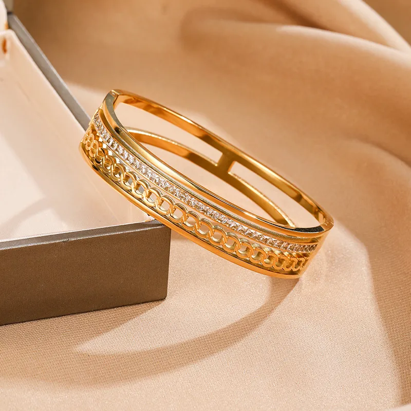 Stainless Steel Bangle Bracelet With Cubic Zirconia For Women_voghion.com