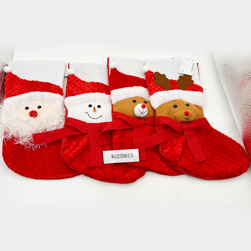 Décorations de Noël, bas de Noël, pendentifs, sacs cadeaux, décoration de fête intérieure, cadeaux remplis d'ambiance festive_voghion.com