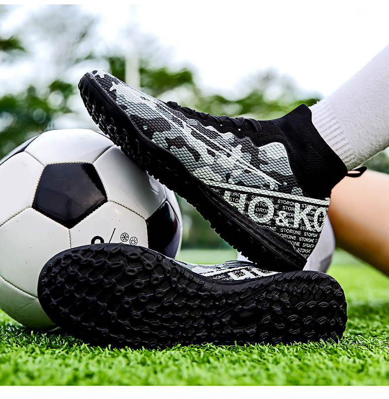 Scarpe da calcio per esterni da uomo nuove Scarpe da allenamento Scarpe da ginnastica ultraleggere con tacchetti da calcio Drop Shipping Light_voghion.com