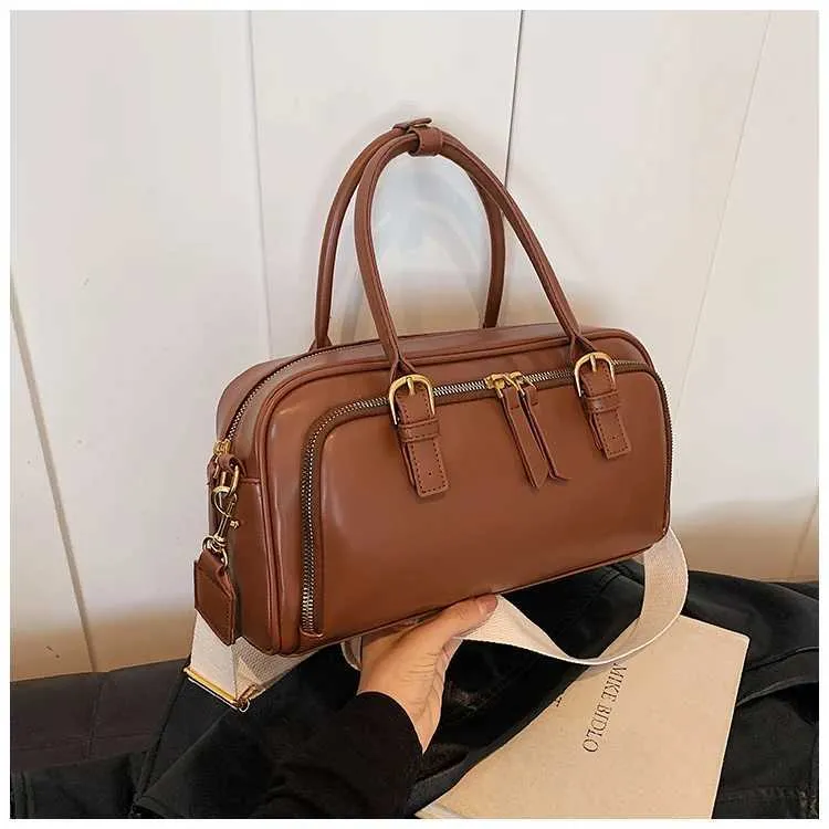 Vintage Handbags for Women Solid Pu Leather s Large Capacity Female Commute Wide Strap Crossbody Packs 2024 NewC241212_voghion.com