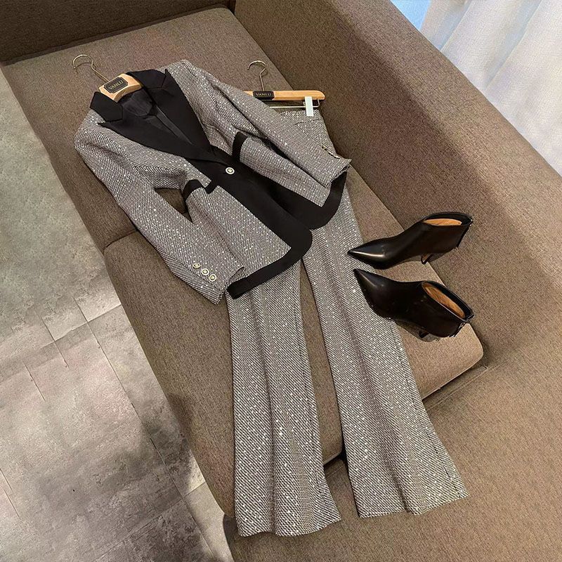 Vêtements pour femmes grande taille à carreaux couleur assortie costume femme printemps nouveau style tempérament slim taille haute pantalon évasé