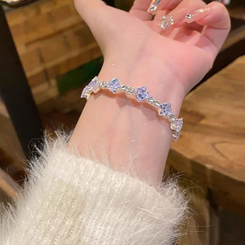 Store Hot Sale Zircon Light Bracelet With Exquisite Charm, Small , Minimalist Design, High End Opening, 【 】_voghion.com