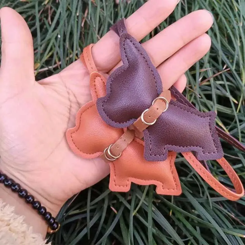Punk Herren Auto Französische Bulldogge PU Leder Hund Nette Frauen Tasche Anhänger Schmuck Schnalle Schlüsselanhänger Y241121_voghion.com