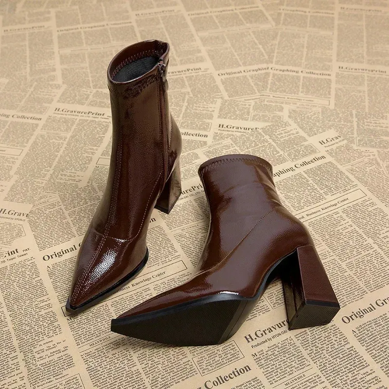 Selg Shoes Zipper Winter Donna Punta Aguzza Solid Plus Veet Caldo Corto Alto UK Stivali 241122_voghion.com