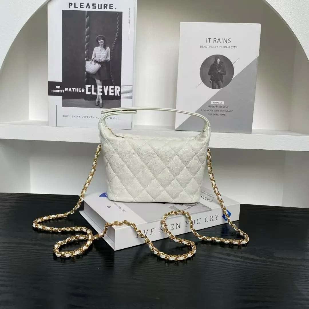 Borse firmate, borsa porta pranzo in pelle di vitello di qualità 10A con finiture dorate e tracolle a catena per donna_voghion.com