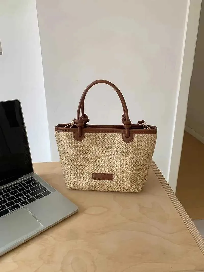 Nuovo Str Woven Crossbody per le donne 2024 Rattan Vacation Bucket Shoulder Bags Summer Seaside Beach Handheld_voghion.com