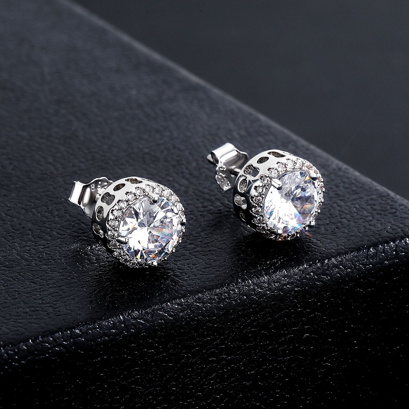 INS Simple Style Large Zircon Jewelry Earrings   Silver Needle Personality Fashion Accessories