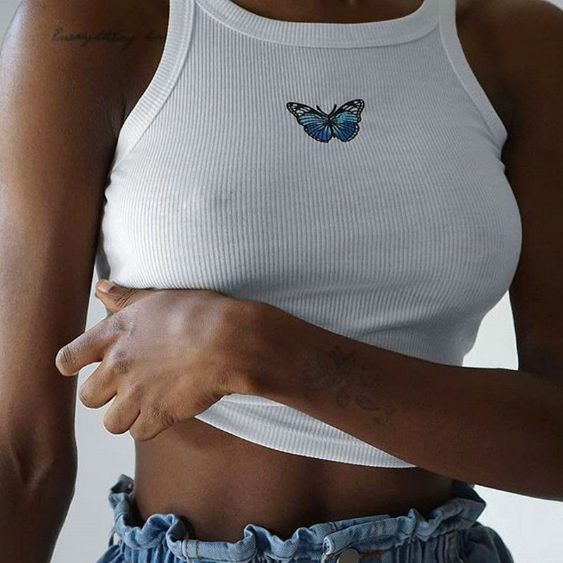 Fengjie Pai, beliebter Online-Star, präsentiert ein neues Unterhemd mit Schmetterlings-Print für Damen im Sommer 2024_voghion.com
