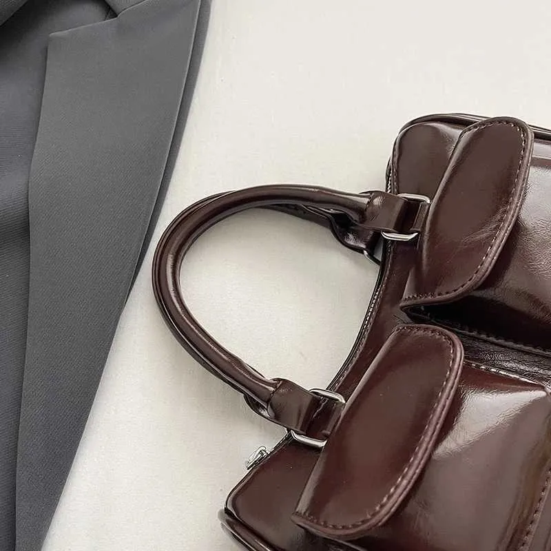 Ladies fashionable small handbag solid color PU retro mailman bag autumn and winter new style single shoulder crossbody_voghion.com