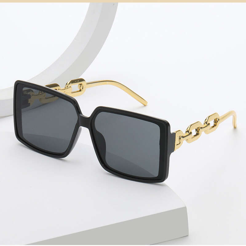 Stylish Square Sunglasses For Women Large Frame Street Style_voghion.com