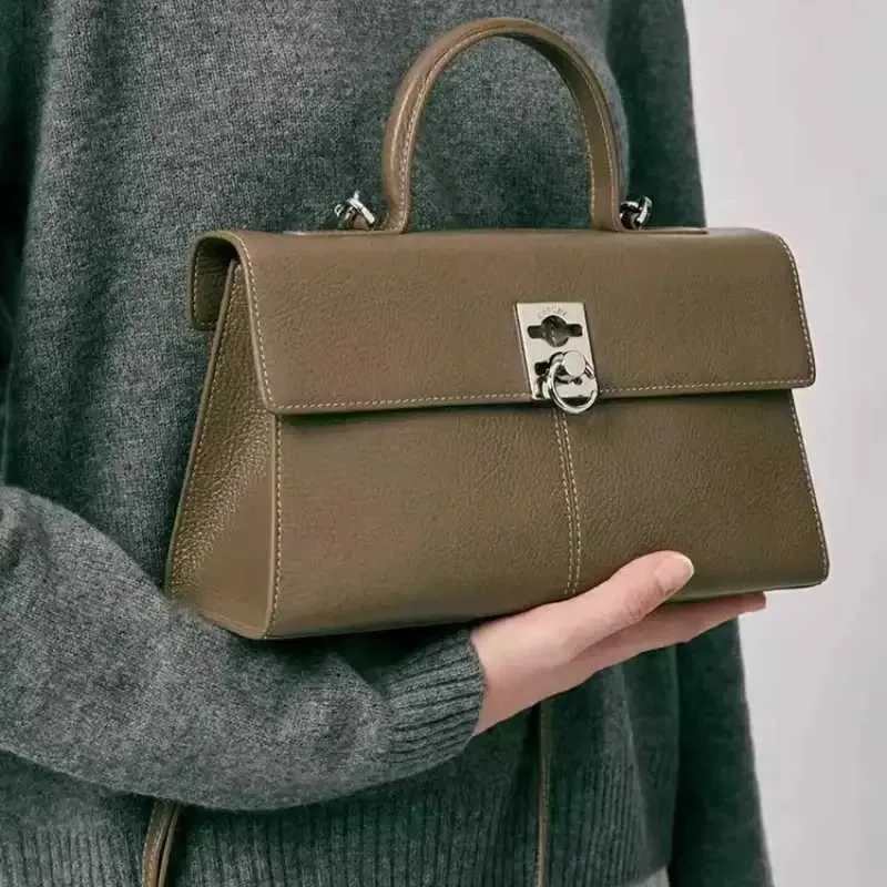 Stilvolle Umhängetasche für Damen, Designer-Umhängetasche mit Clamshell-Griff oben, Vollleder, mit Riegel, Umhängetasche, Ba241216_voghion.com