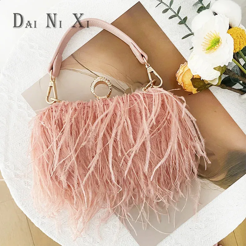 Mode Strauß Fuax Pelz Feder Brieftasche Clutch Tasche Damen Dia Knuckle Ringe Dinner Party Hochzeit Geldbörse Chic 240919_voghion.com
