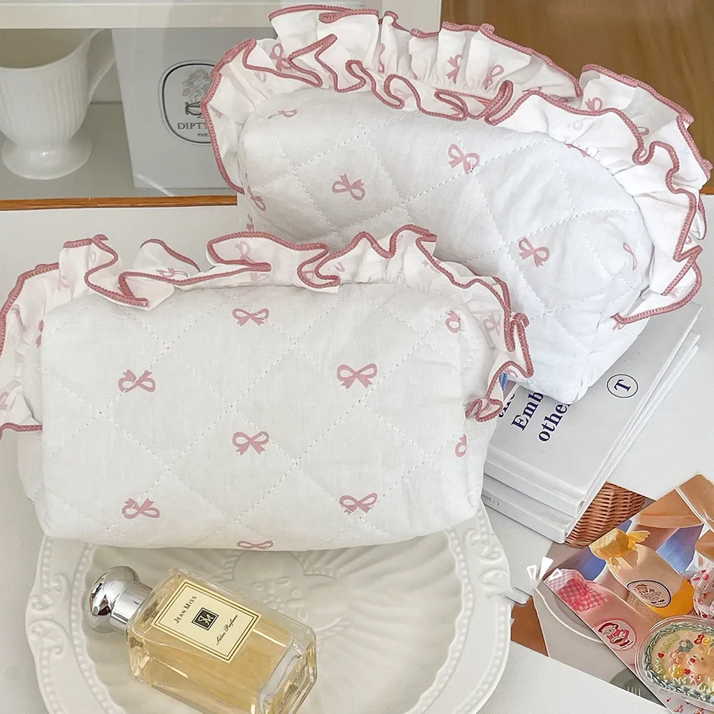 Korea Bow Print Damen Make-up Große Kapazität Tragbare Kosmetiktasche für Reisetoilettenartikel Gekräuselte Kante Kosmetikaufbewahrung_voghion.com