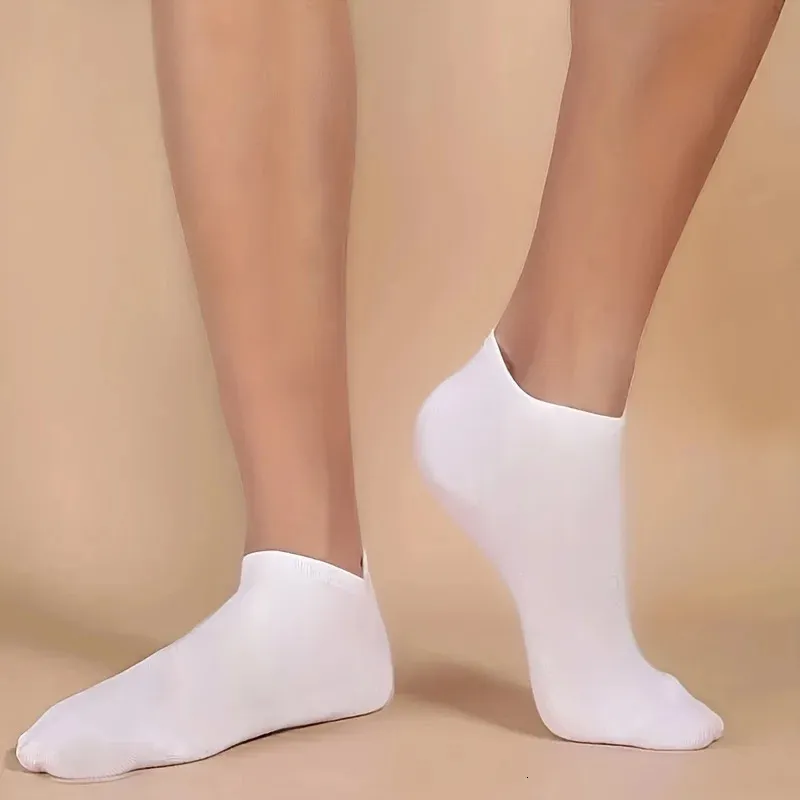 Neutral 10/20/40 pairs of solid lightweight low cut ankle loose black and white gray mens long socks 241108_voghion.com