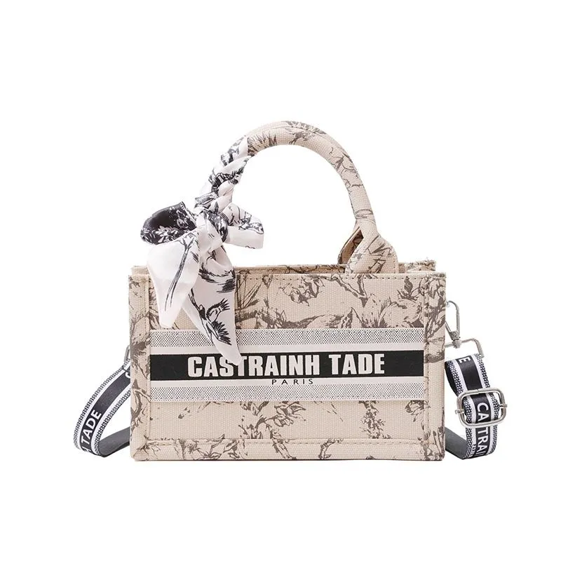 Embroidered Designer Shoulder Handbag For Women Large Capacity_voghion.com