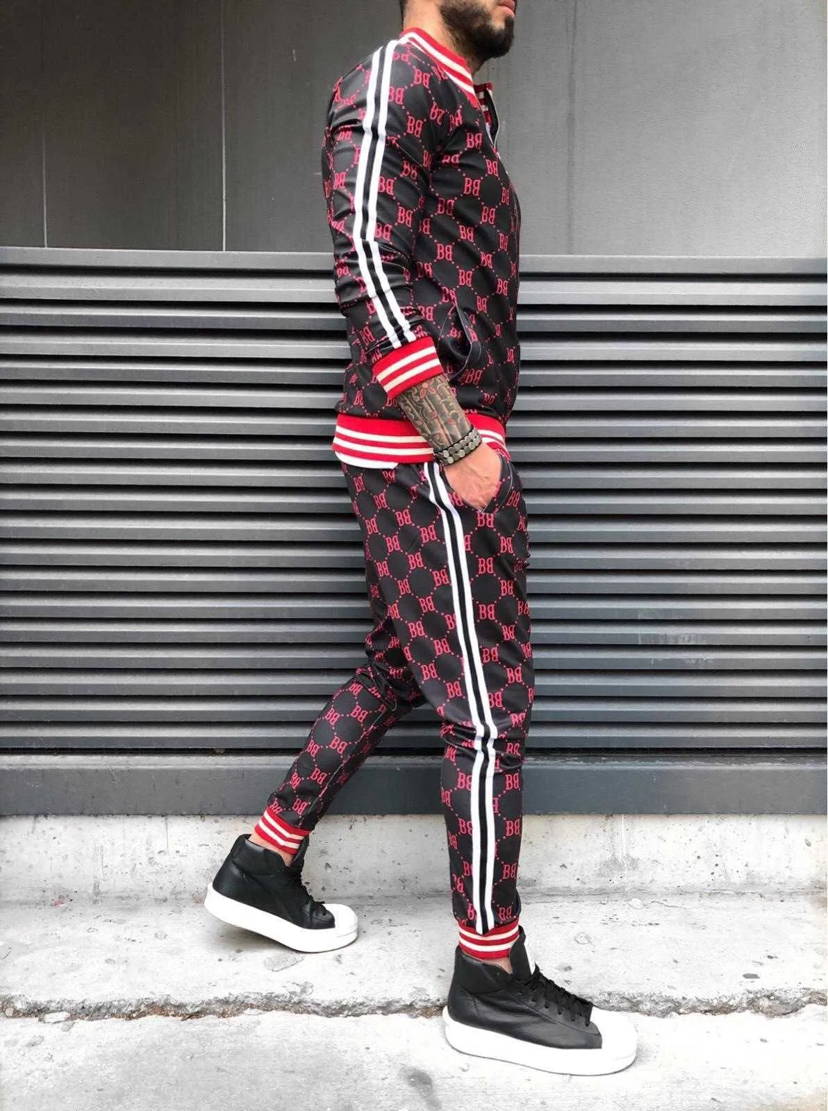 Uomo Tracuits uomo tracuit Sets Moda Plaid Giacca maschile + Pantaloni Set 2 pezzi Tuta sportiva Autunno Stampa 3D di alta qualità_voghion.com