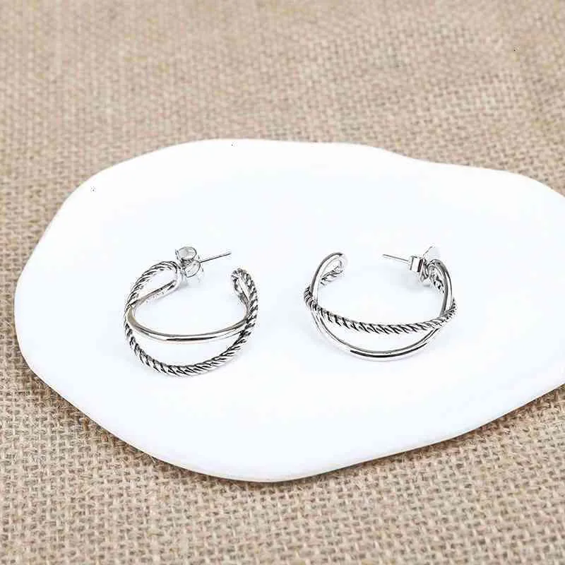 Pendientes de aro con dije de cruz de diseñador, geométricos, de moda, de amor, sencillos, de plata, para mujer, clásicos, para fiesta de cumpleaños._voghion.com