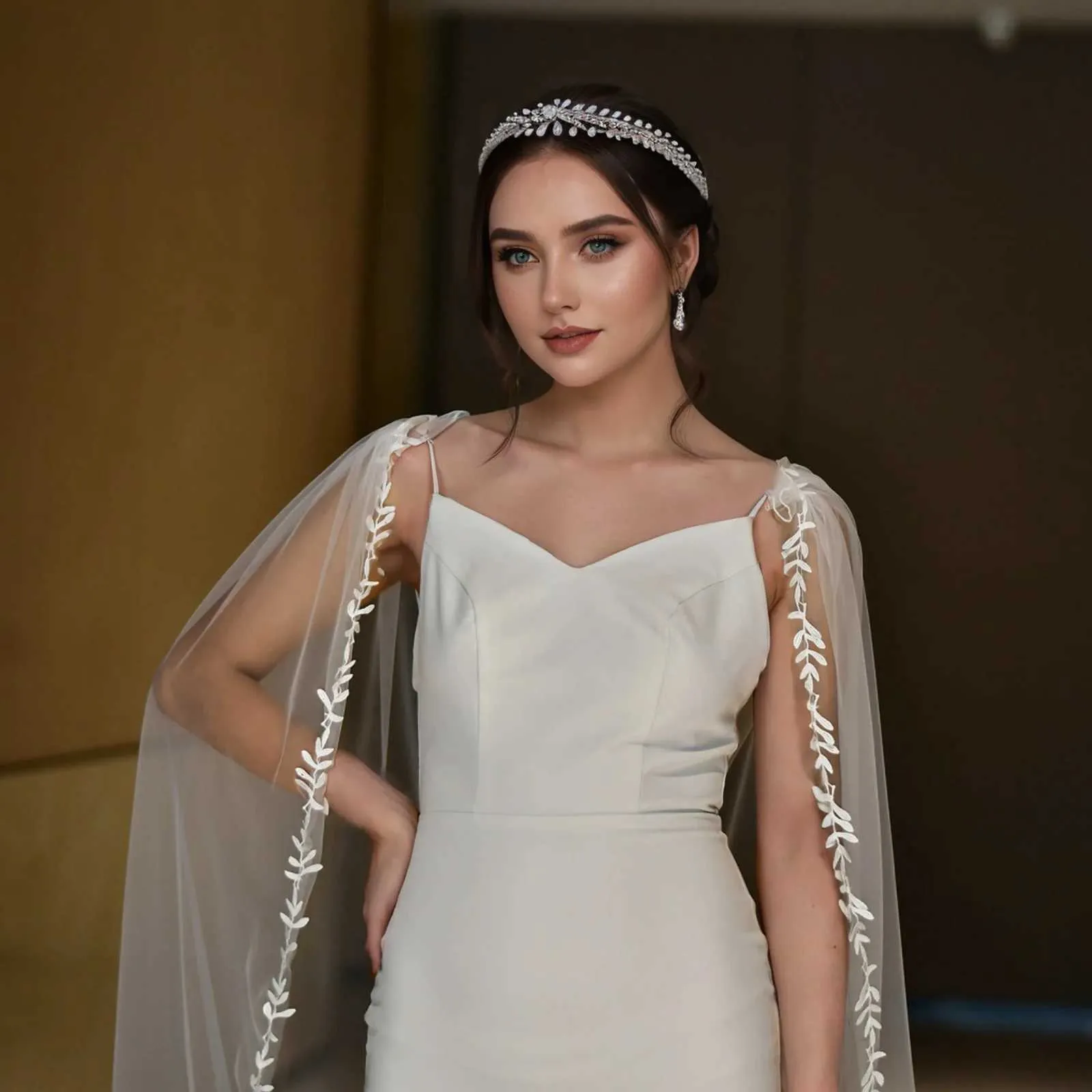 Hair Jewelry Womens MZB26 Sheer Cathedral Cape Veil Floral Lace Bridal Wrap Elegant Wedding Shawl With Leaf Long Cloak_voghion.com