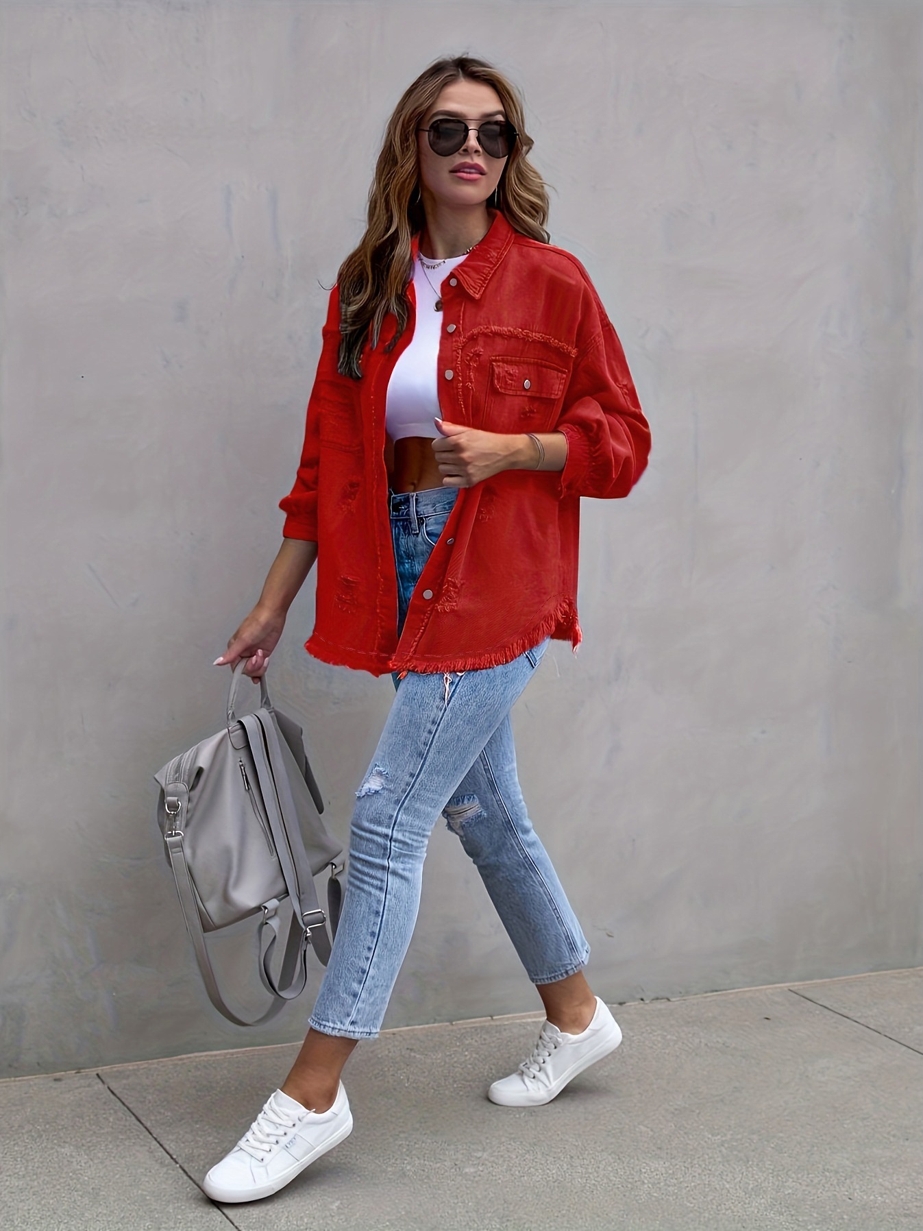 Jednobarevná džínová bunda s dlouhým rukávem a roztrhaným vzorem v evropském a americkém stylu pro ženy_voghion.com