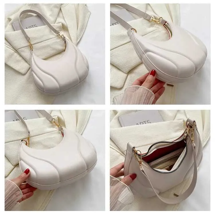 Designer Retro Pu Leather Shoulder Bag Simple Crescent Saddle Bag_voghion.com