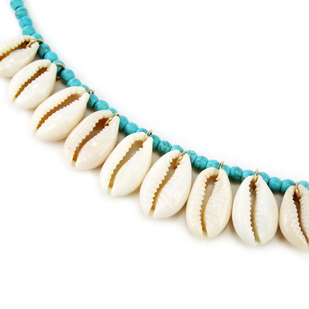 Collier pendentif bohème en coquillages naturels et perles_voghion.com