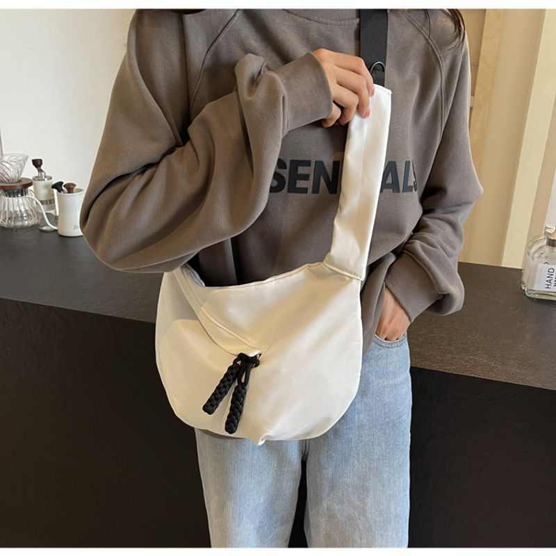 2024 Neue lässige, vielseitige, leichte Canvas-Tasche für Damen, einfache und modische Knödeltasche, große Kapazität,_voghion.com