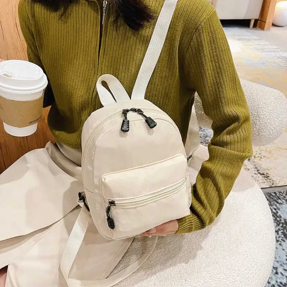 1ks mini dámské batohy trendy nylonová dámská taška malé školní tašky bílý batoh pro dospívající dívky módní ležérní_voghion.com