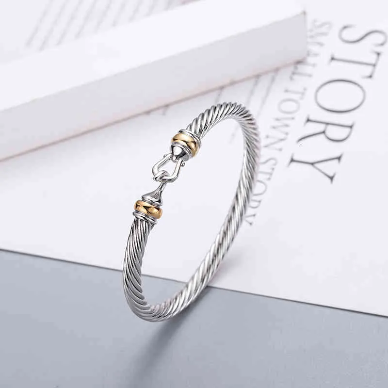 Twisted Cable Bangle Bracelet For Women Platinum Plated Jewelry_voghion.com