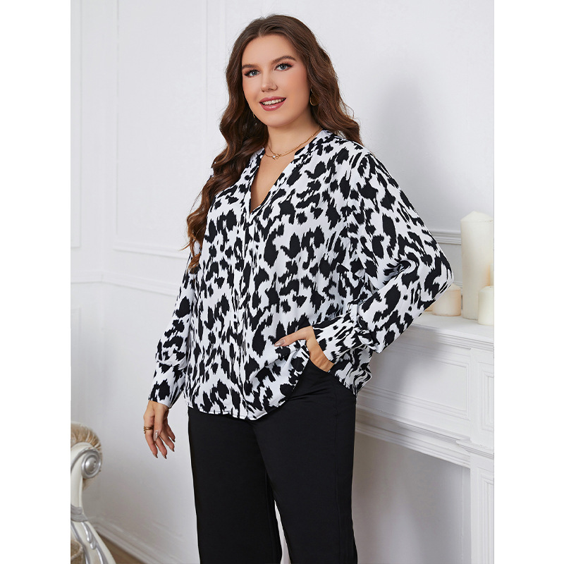 Women's temperament large size fashion niche retro style loose leopard print lining_voghion.com