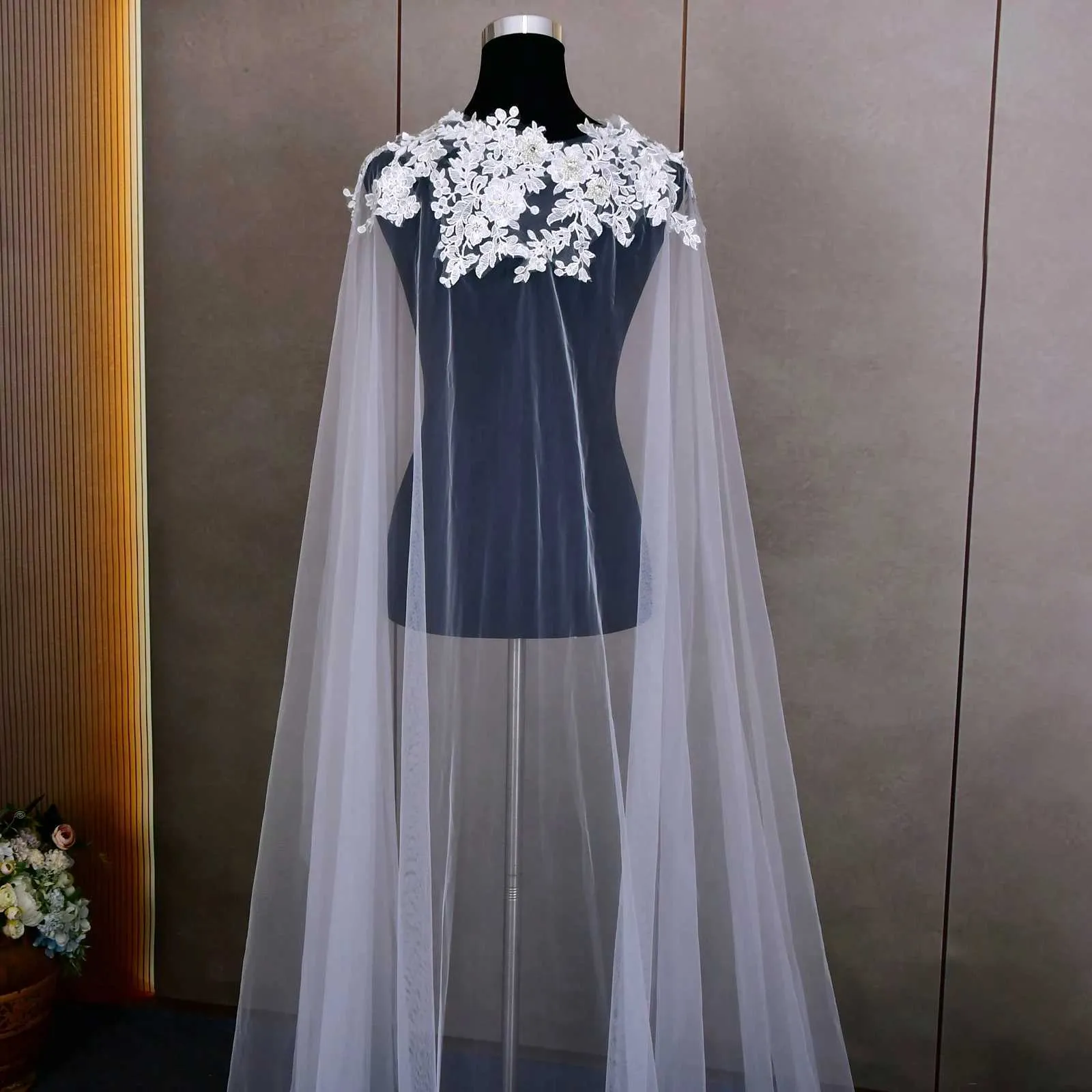 Haarsieraden VG53 Bruiloft Kathedraal Lengte Bolero Bruidscape Sluier Jas Dames Plus Size Sjaal Bruidsaccessoires_voghion.com
