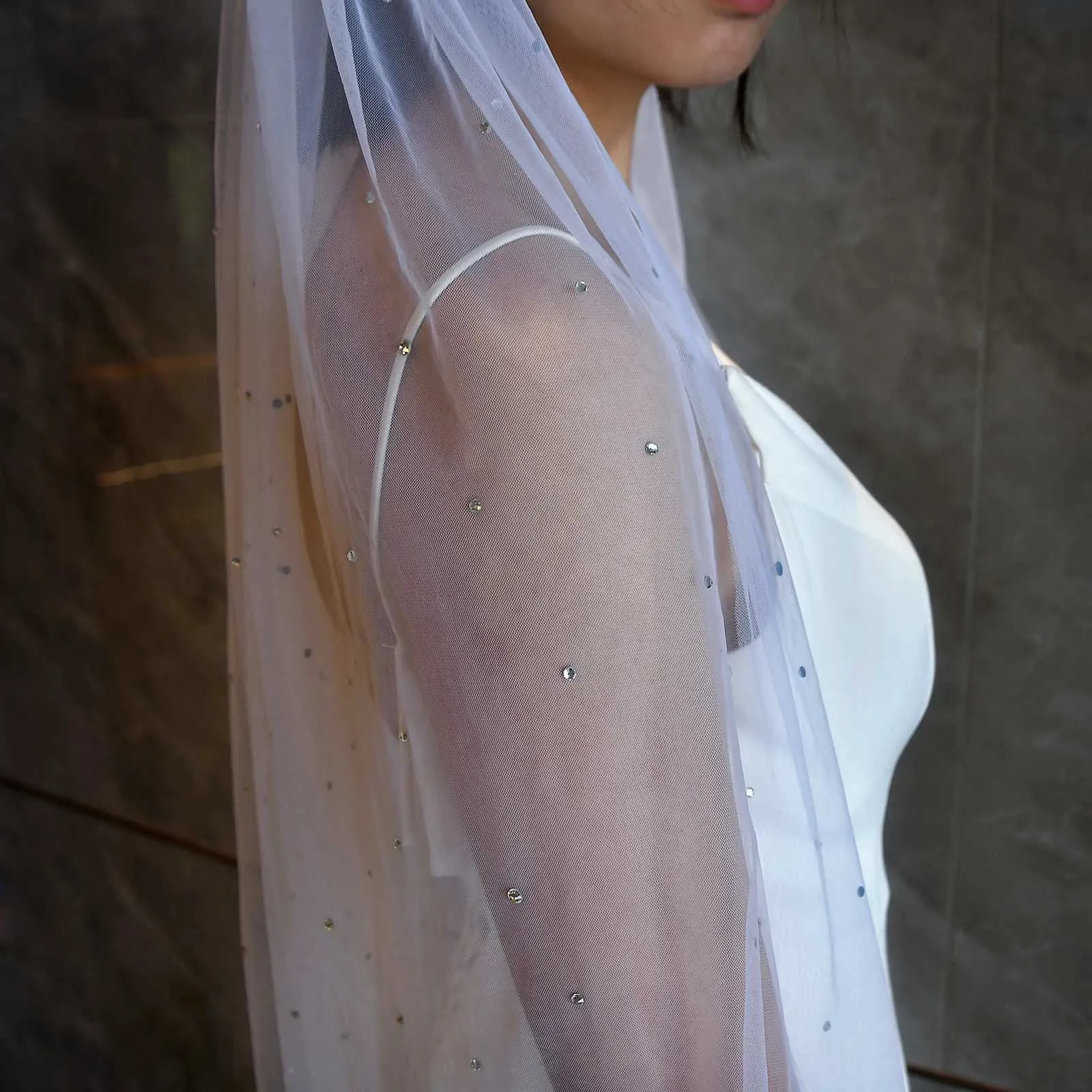 Gioielli per capelli M34 Velo corto Velo da sposa con strass Scintillante 1 strato Cristalli Perline Accessori da sposa Dia Sposa_voghion.com