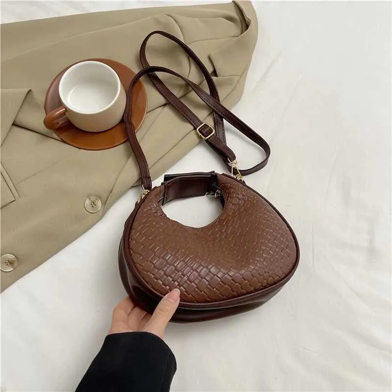 Borsa a tracolla da donna di alta qualità, nuova moda, design di nicchia, stile semplice, borsa a tracolla intrecciata da donna Ba241106_voghion.com