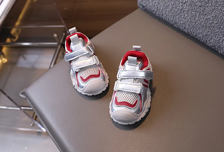 Scarpe sportive per bambini per ragazze e ragazzi, scarpe casual da corsa per la scuola Littlesprouts, classiche, alla moda, antiscivolo, per bambini, taglie 21_voghion.com