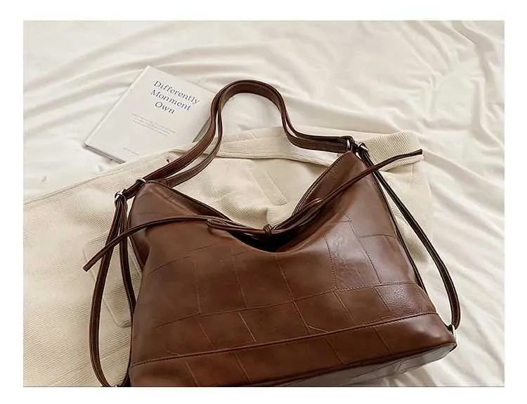 Versatile Women's Shoulder Bag And Handbag In Soft Pu Leather_voghion.com