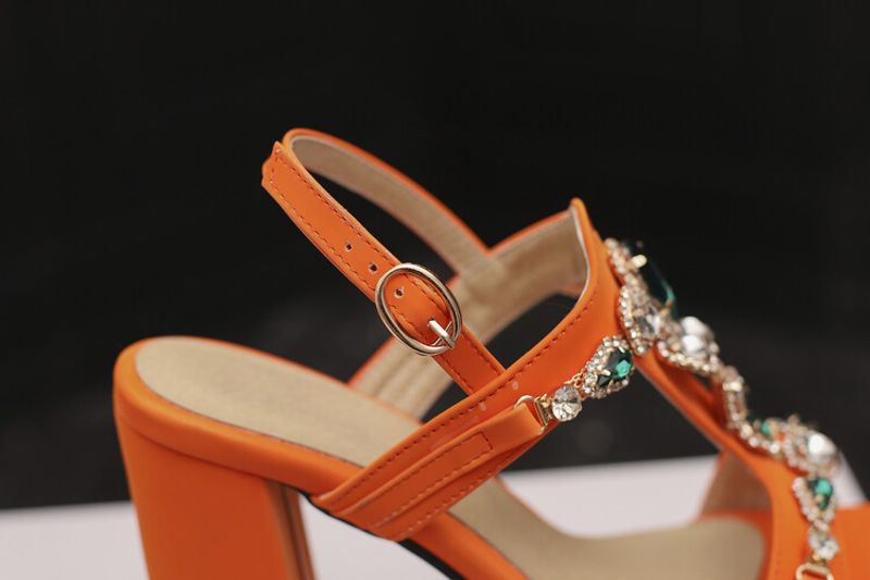 Rhine-drill square head open toe side air waterproof platform thick high heel buckle sandal woman_voghion.com
