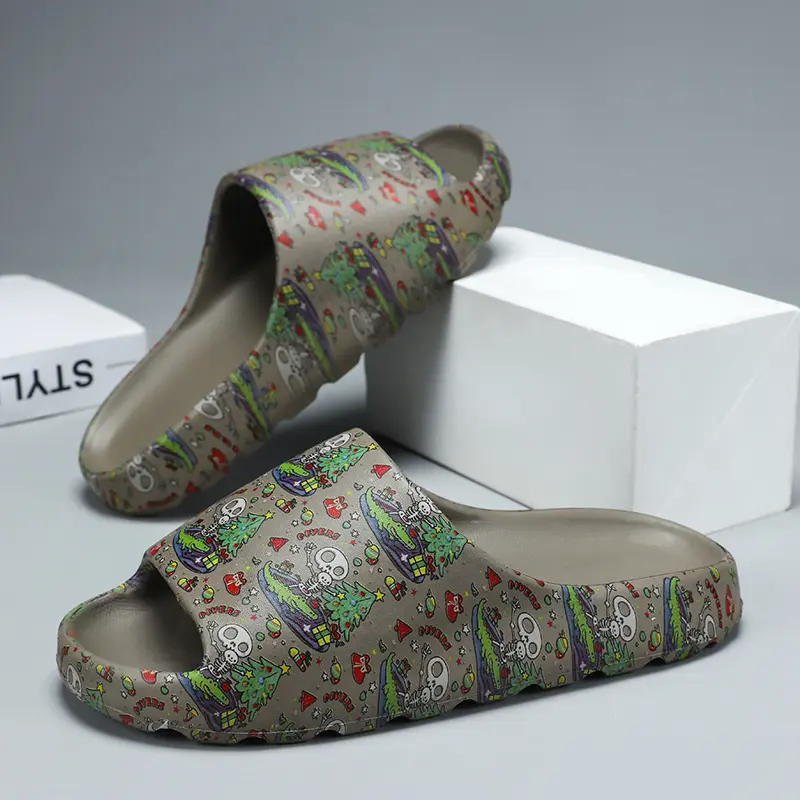 Chaussons homme mode personnalisés pour la plage et la maison_voghion.com